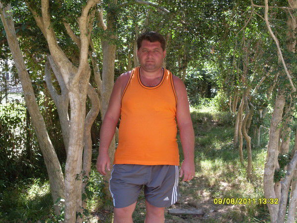 Сергей Леонов