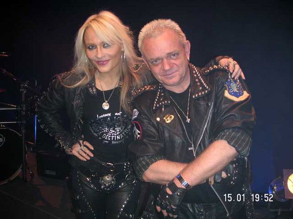 Виктор Роберов