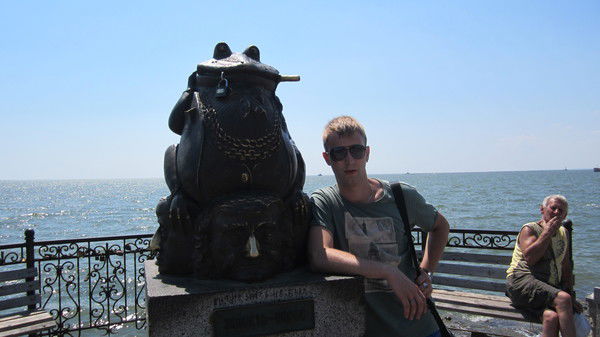 Артём Демиденко