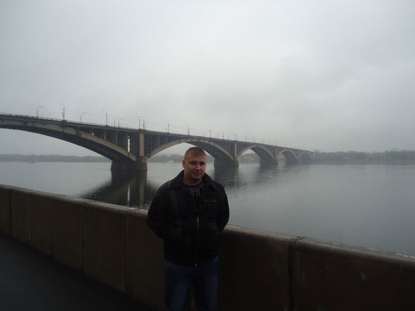 Саша Сафронов