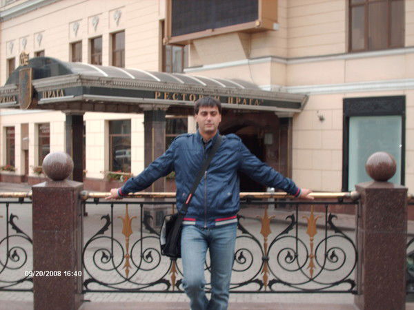 Денис Васильев