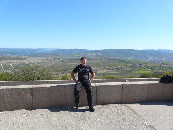 Антон Мельничук