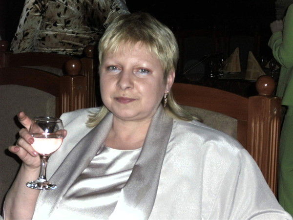 Елена Петрова