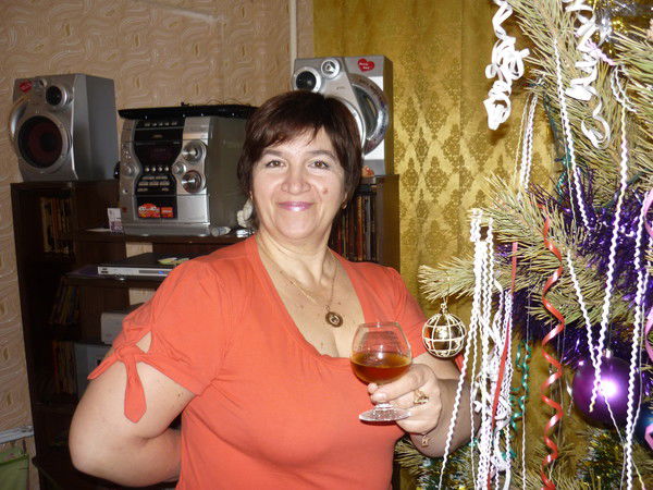 Светлана Кухарь