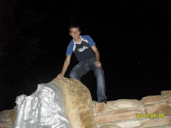 Артём Алексеичев