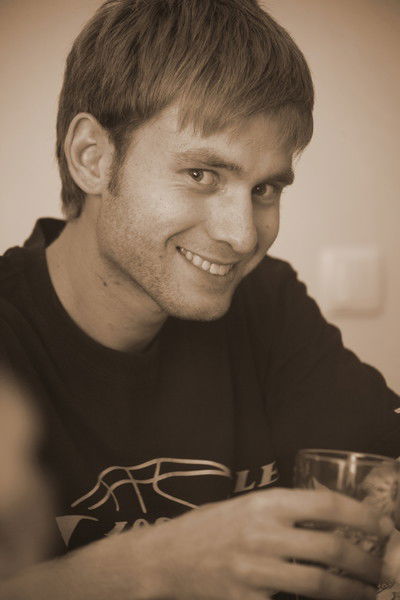 Ихтиёр Назиров