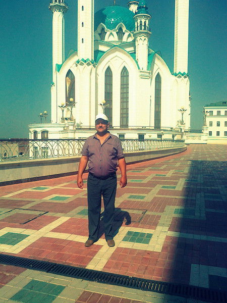 Нарфис Мустафин