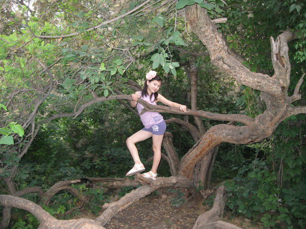 Моля........... Абдугалиева