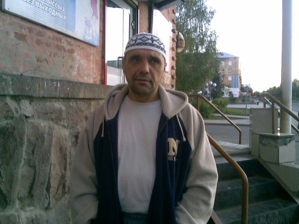 Юрий Смольков