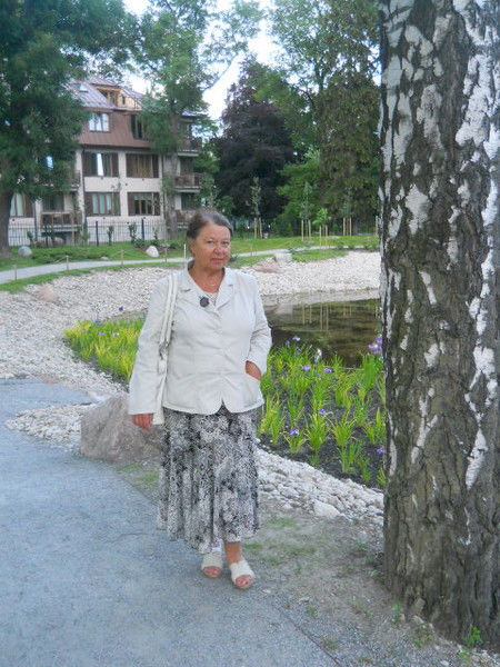 Нелли Орехова