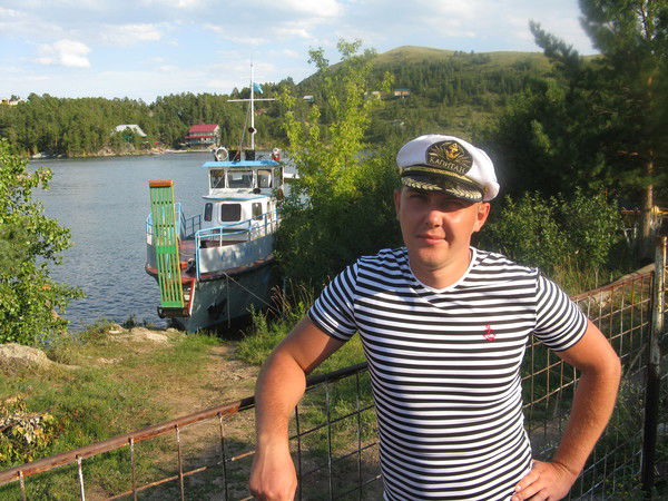 Илья Поздняков