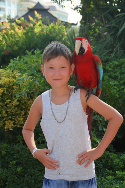 Бинеш Изтлеуов