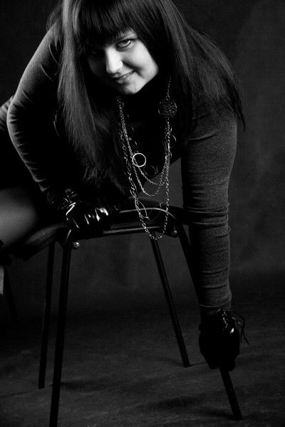 Яна Шкарупа