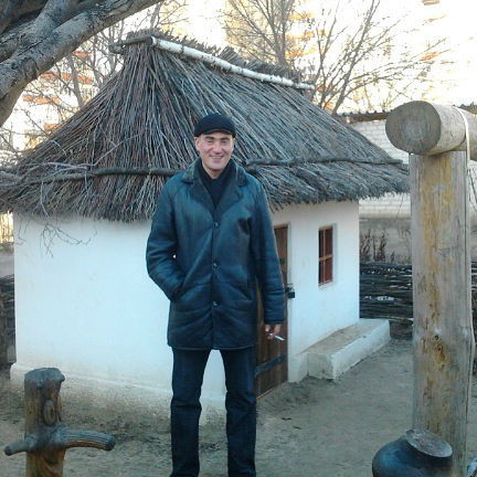 Александр Головков