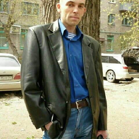 Александр Хазов