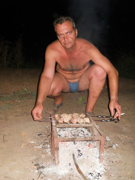 Олег Леонов