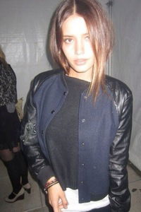 Александра Леонова