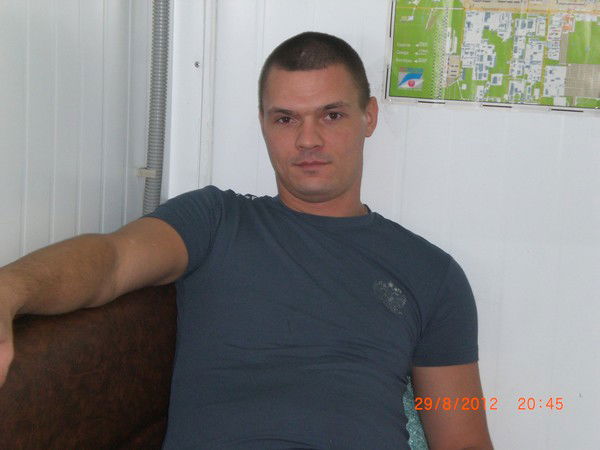 Денис Карачаров