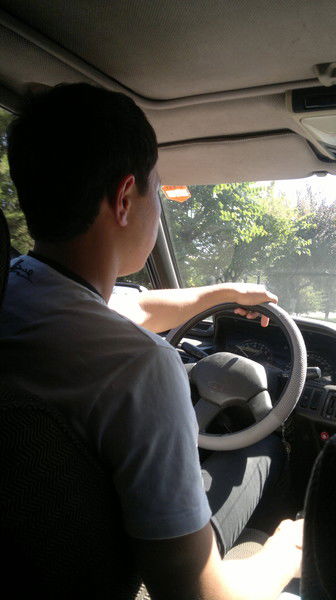 Бахром Хасанов