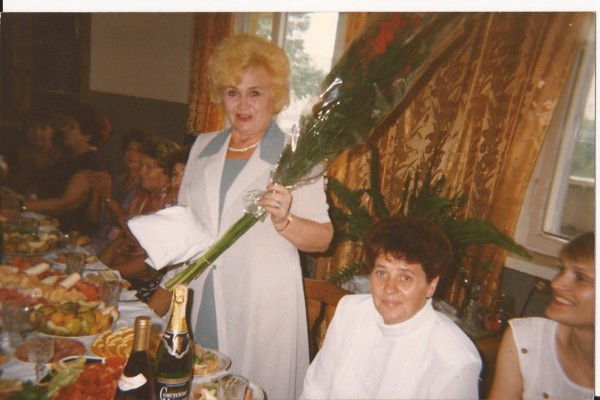 Анна Дирюбина