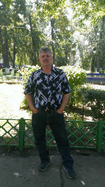 Леонид Аксёнов