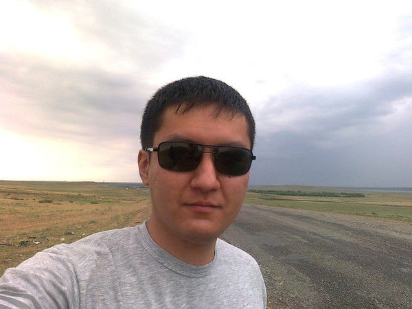 Олжас Рахметов