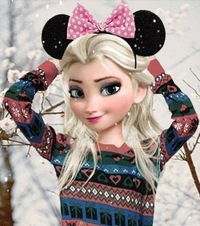 Сара Перова