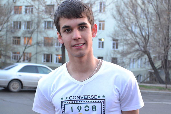 Алексей Синёв