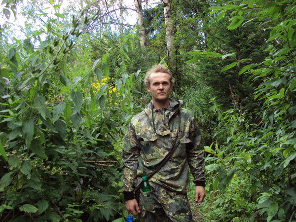 Анатолий Петров