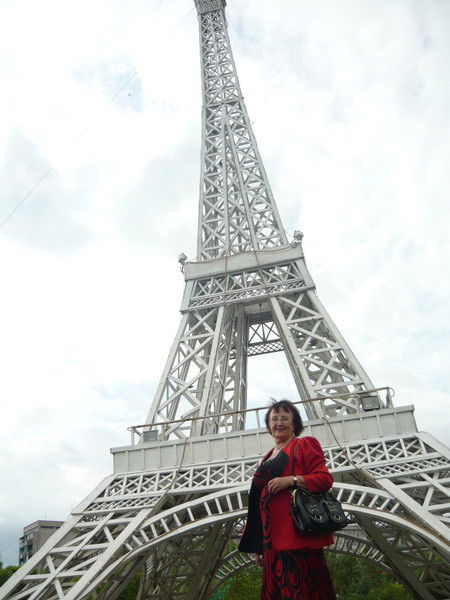 Лена Павлушова