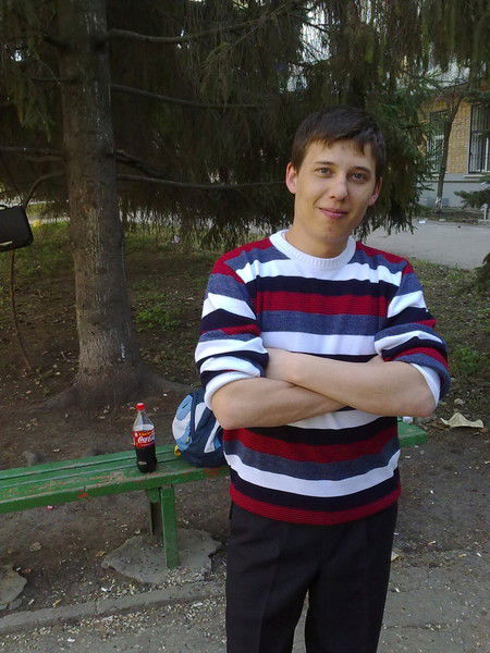 Виталий Макаров