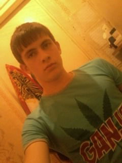 Костя Олейников