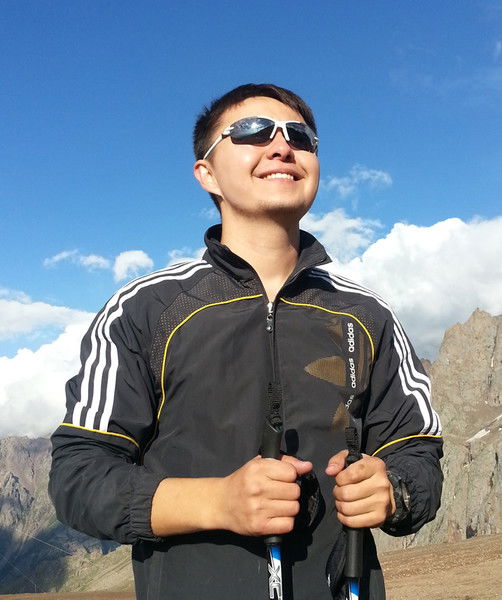 Даурен Саввин