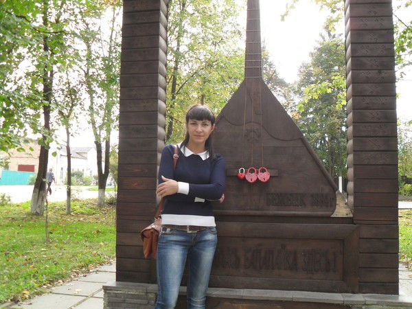 Алена Садикова