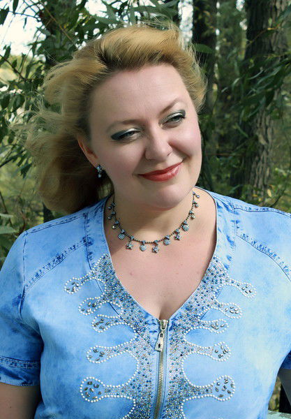 Евгения Ложкина