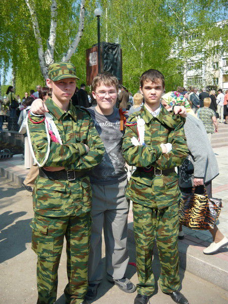 Женя Михайлов