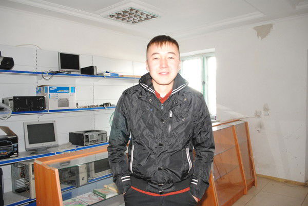 Айбек Амиров