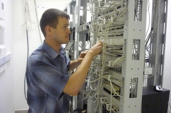 Виталий Макаров