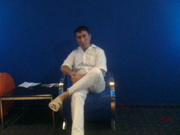 Адилжан Азизов