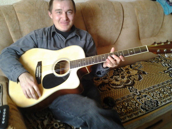 Владимир Петров