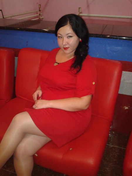 Анар Алматова