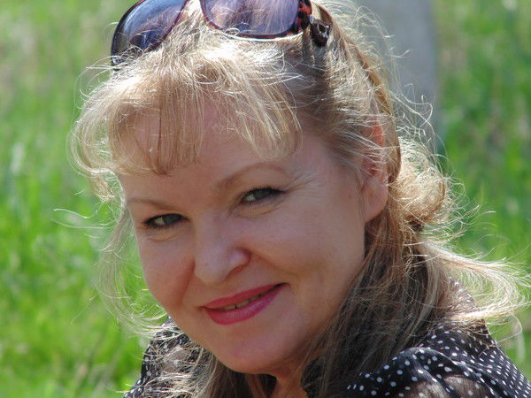 Оля Ненашева