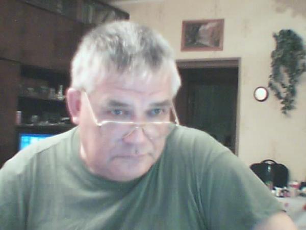 Валерий Красный