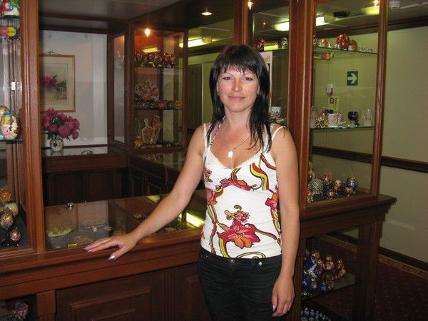 Лариса Волобуева