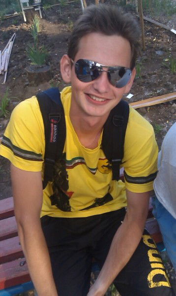 Илья Бондарев