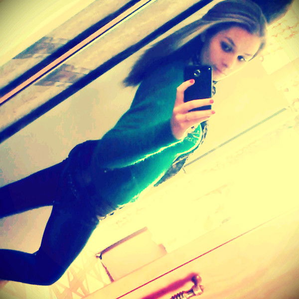 *(•olechka •)* (•.•.•)*