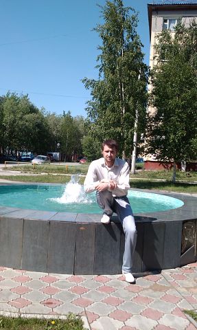 Алексей Харитонов