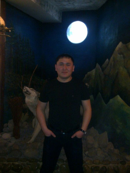 Дархан Муханбетов