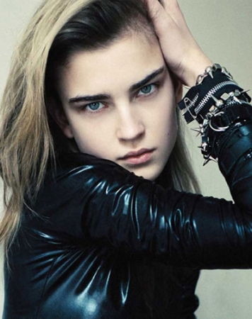 Kim Sung Bum ********