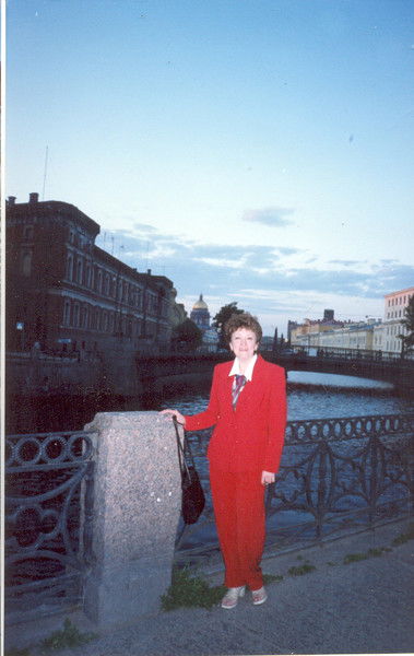 Елена Боровицкая